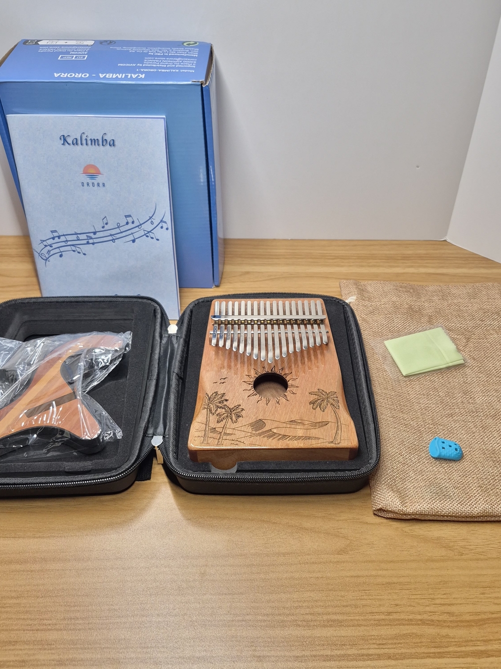 Orora Wooden 17-Key Kalimba Thumb Piano Complete Gift Set NIB